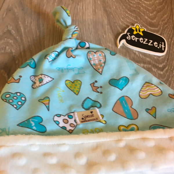 03-CUFFIA_CUORIbianco_6-12mesi_ricamo_baby_serezze