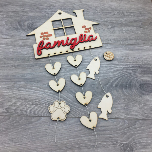 01_FAMIGLIA_QUADRETTI_laser_serezze casetta famiglia