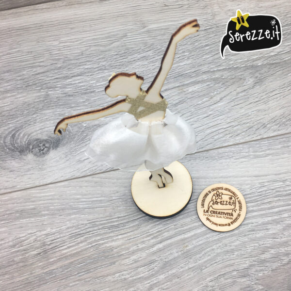 03_BALLERINA_bianco_oro_nastrini_laser_serezze topper cake