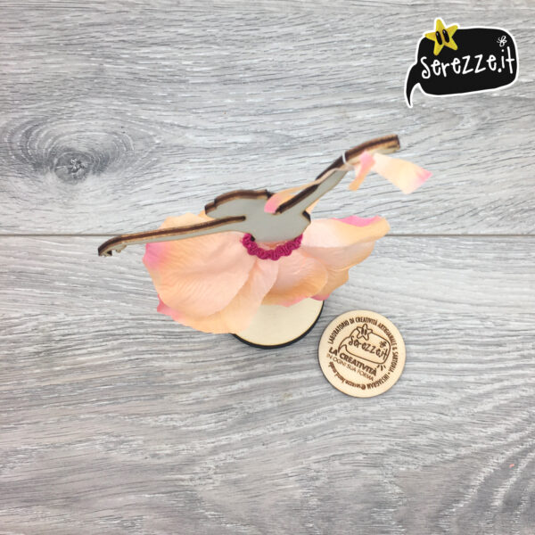 03_BALLERINA_petalo_arancio_nastrini_laser_serezze topper cake