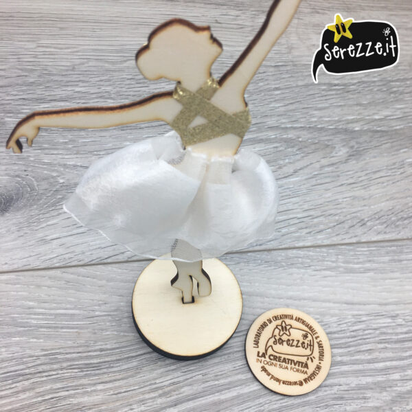 04_BALLERINA_bianco_oro_nastrini_laser_serezze topper cake