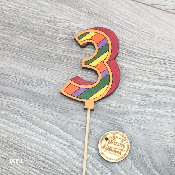 10_NUMERI_tre_laser_serezze topper cake