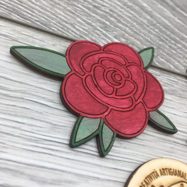 2020-11-26 11.36.43 spilla rosa