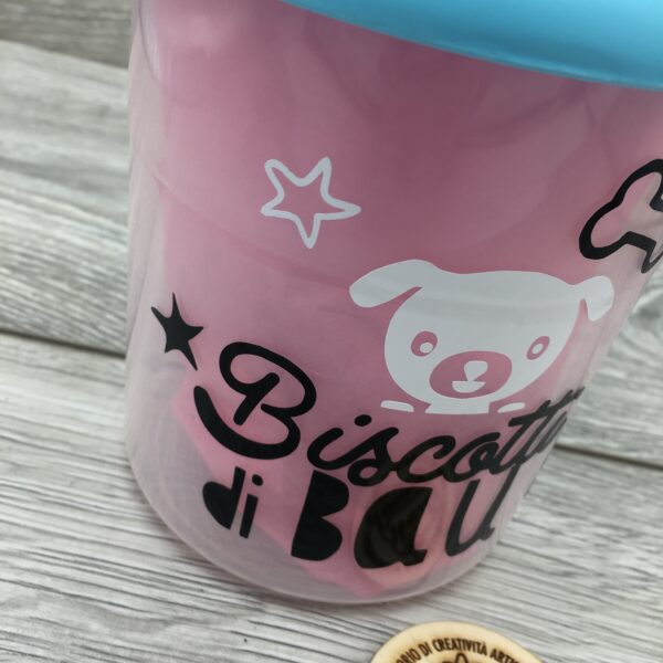 2020-12-01 14.45.50 barattolo biscotti
